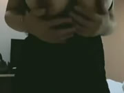 Asiatische reife Tittenfick